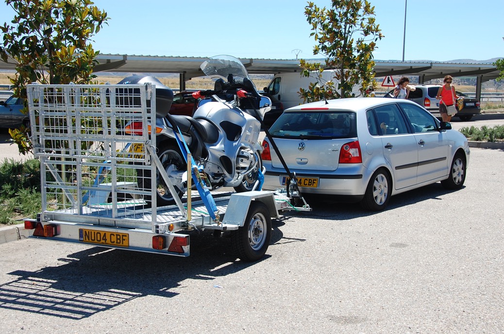 polo and trailer